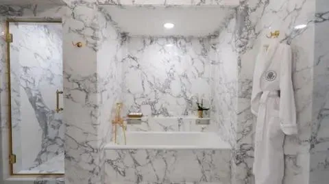 Bathroom Renovation in East Gwillimbury preview