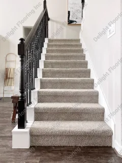 Carpet stair runner
