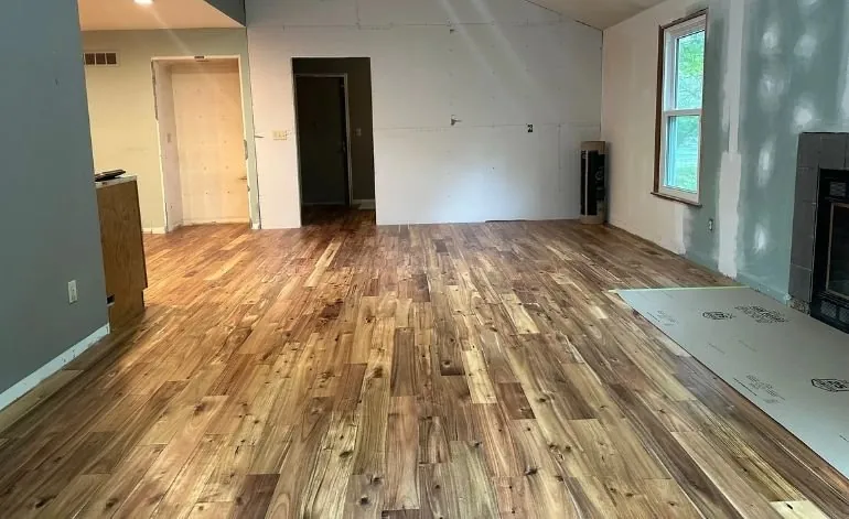 Professional Laminate Flooring Installer